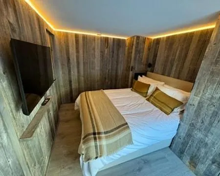 Monkey Barn Morzine Les Gets